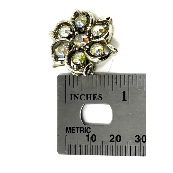 Vintage Silver-Tone Clip-On Flower Earrings With Clear Rhinestone Accents - Picture 5 of 7